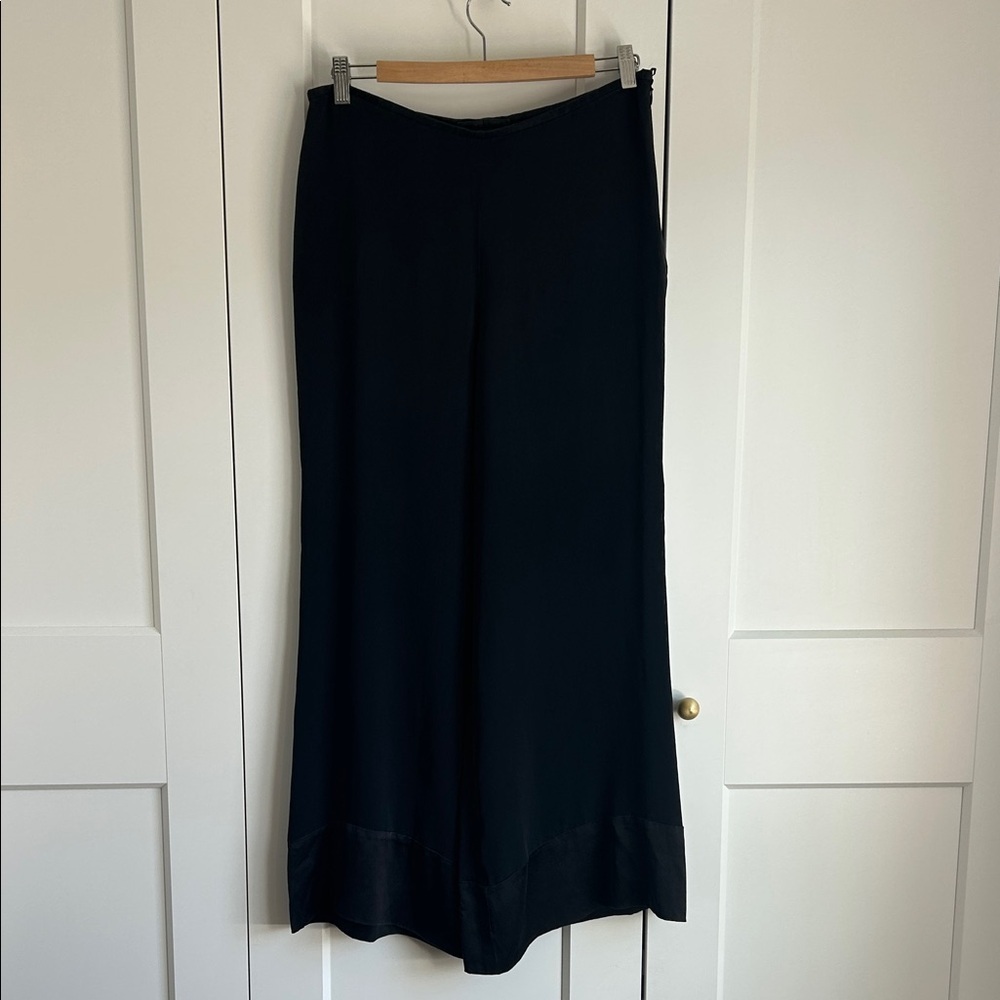 Escada Black Silk Flowy Women's Pants | 40
